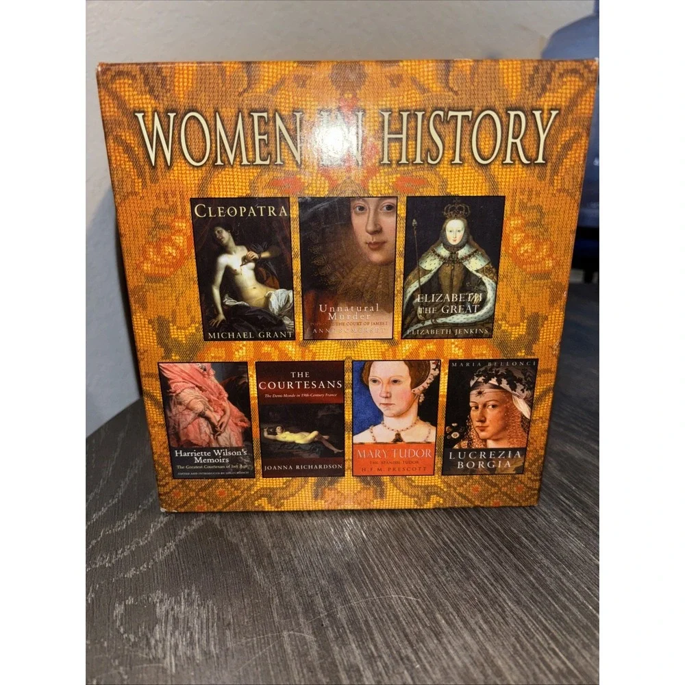 Women in History 7 Book Boxed Set‎ Like New